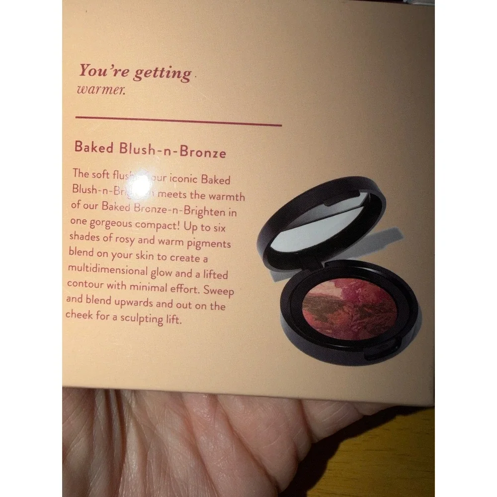 Laura Geller Baked Blush-N-Bronze Berry Bronze Marbleized Natural Finish 8.5g